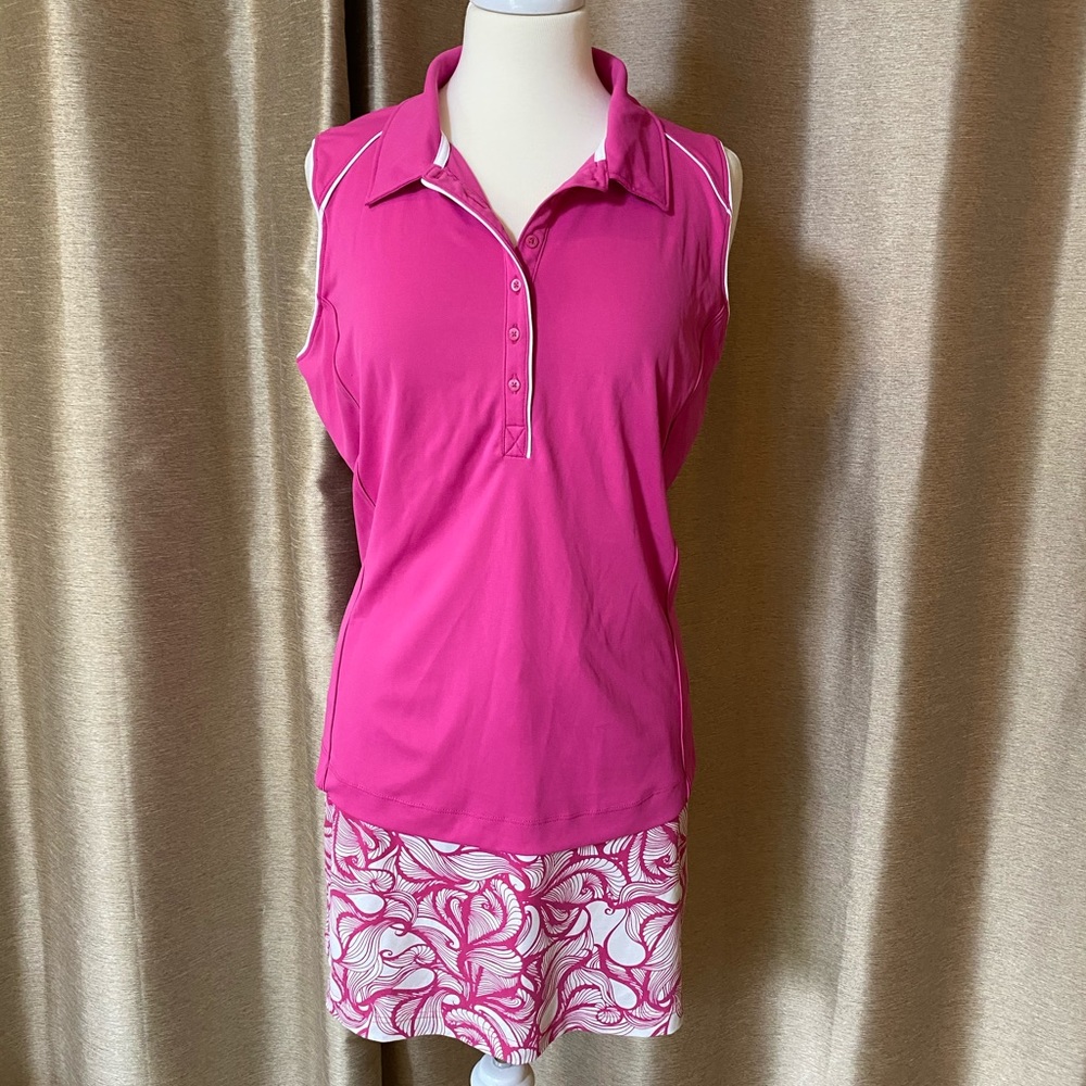 Skirt and top sold as a set.